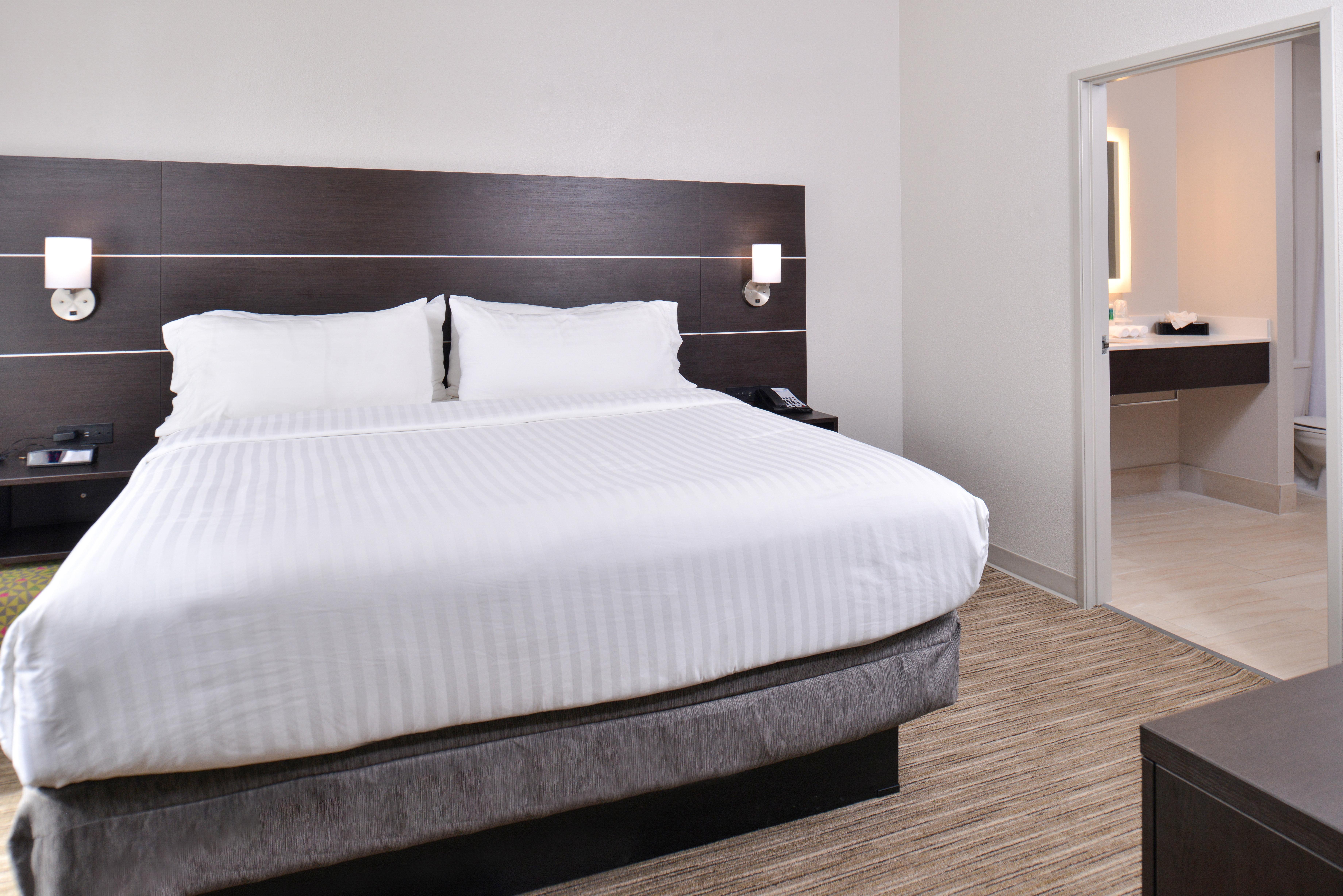 Holiday Inn Express & Suites Corpus Christi-N Padre Island By Ihg Exterior photo