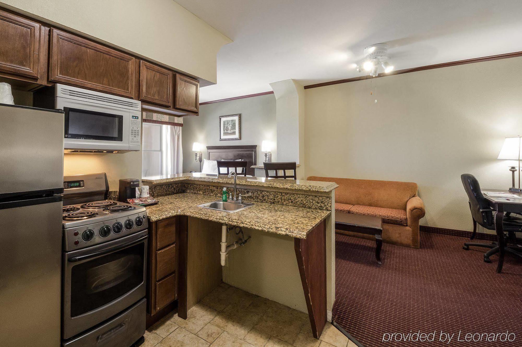 Holiday Inn Express & Suites Corpus Christi-N Padre Island By Ihg Exterior photo