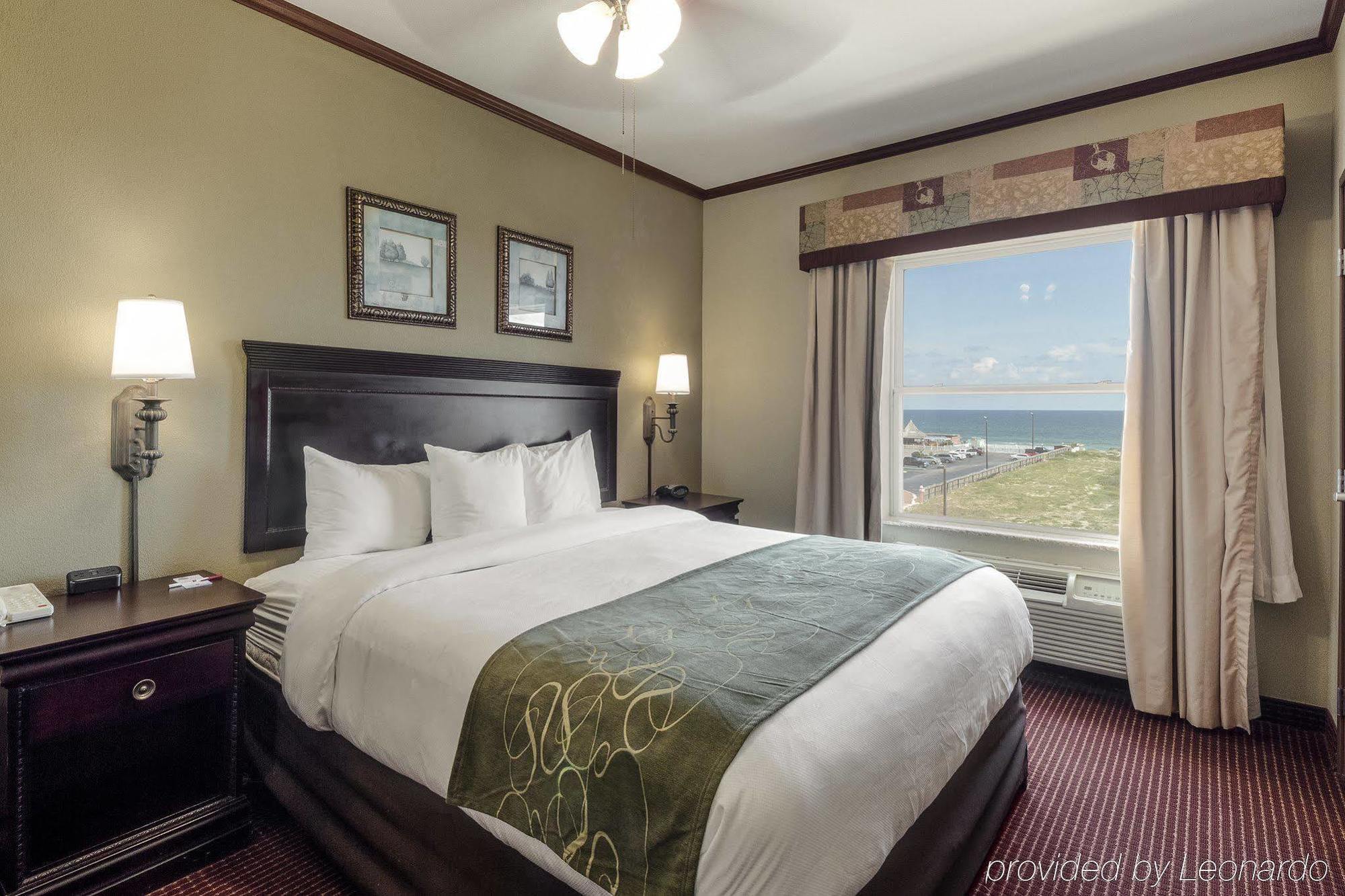 Holiday Inn Express & Suites Corpus Christi-N Padre Island By Ihg Exterior photo